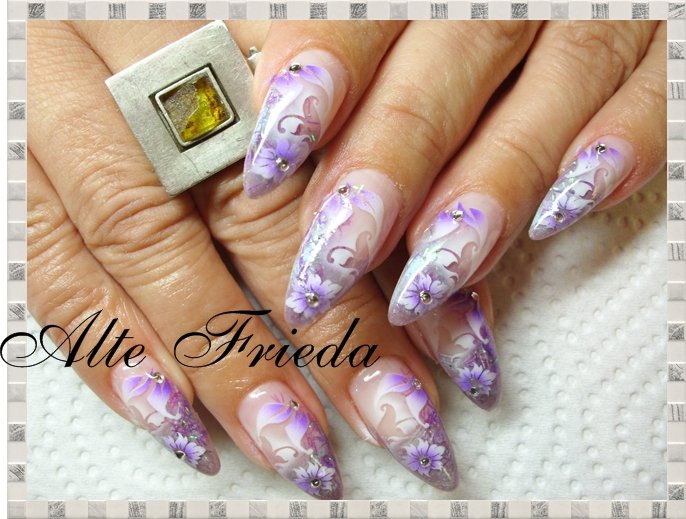 Nageldesignerin Alte Frieda in Zerbst 39261 Bahnhofstr. 20