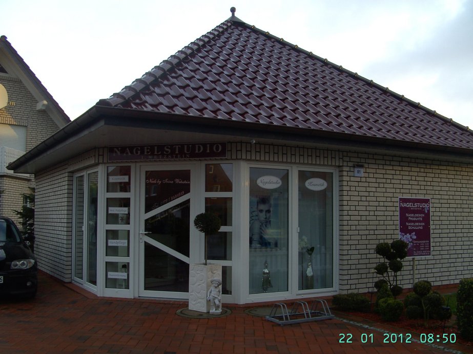 Nagelstudio & Fußpflege Irina Wetzstein in Wilhelmshaven 26389 Max