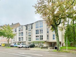 Straßenansicht