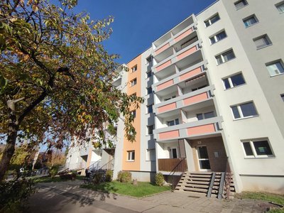 Günstige Wohnung mieten in 06126 Halle (Saale)Westliche Neustadt