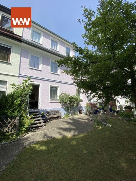 9 Zimmer 185 m² 495.000 € Kaufpreis Häuser in Göppingen bei