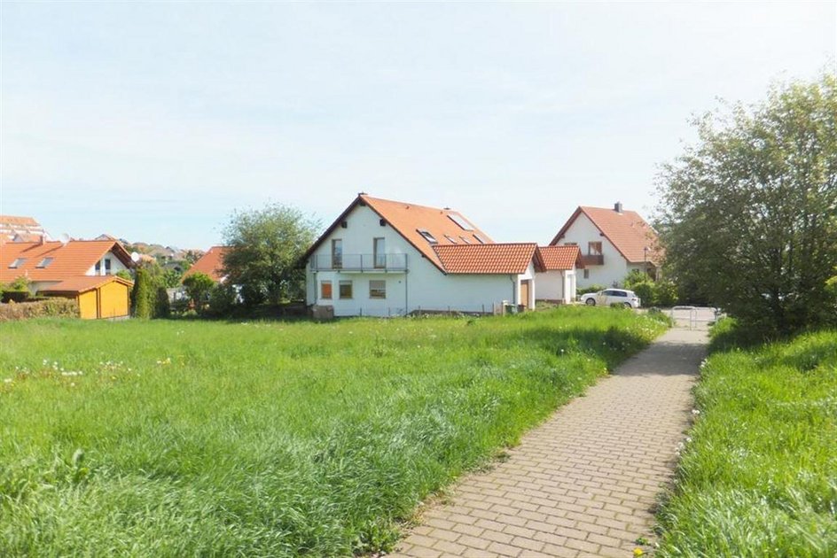 4 Zimmer 109 m² 1.050 € Kaltmiete Häuser in Kirchheimbolanden bei