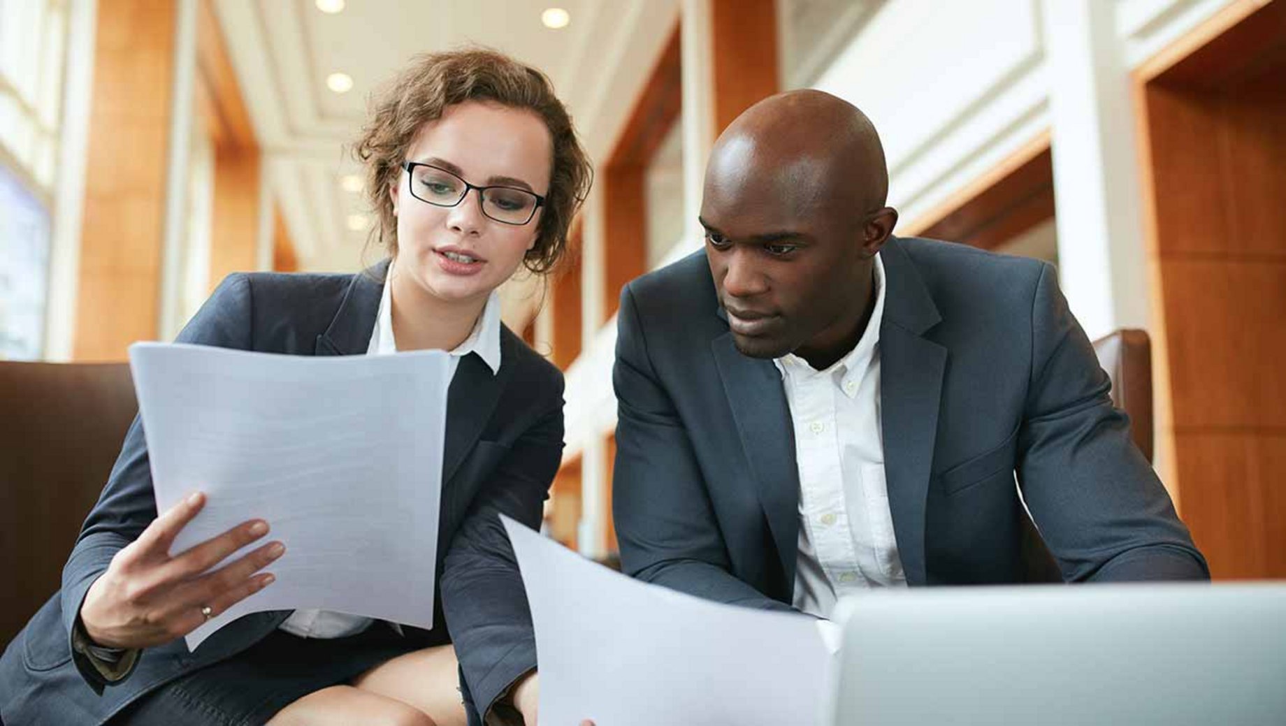 Ausbildung Kaufmannfrau für Tourismus & Freizeit Gehalt