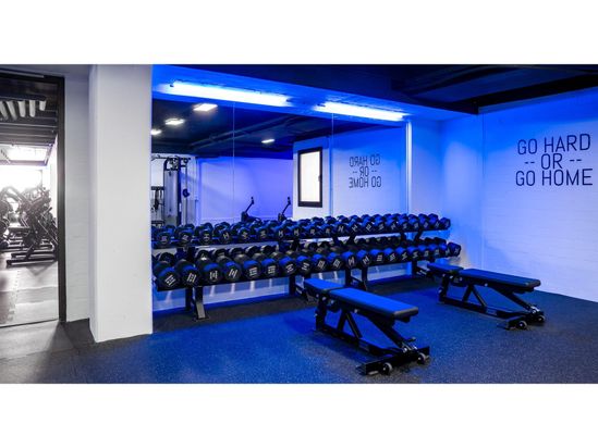 Adam Barner Prosports FZA GmbH