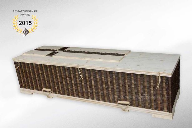 Höfer Trauerwaren - Särge, Urnen und Bestattungsartikel