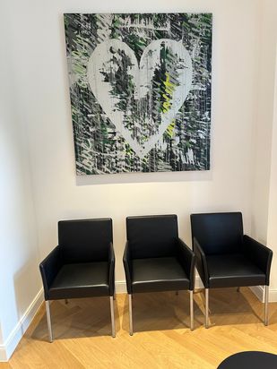 Dr. Nichlos - Plastische Chirurgie Frankfurt