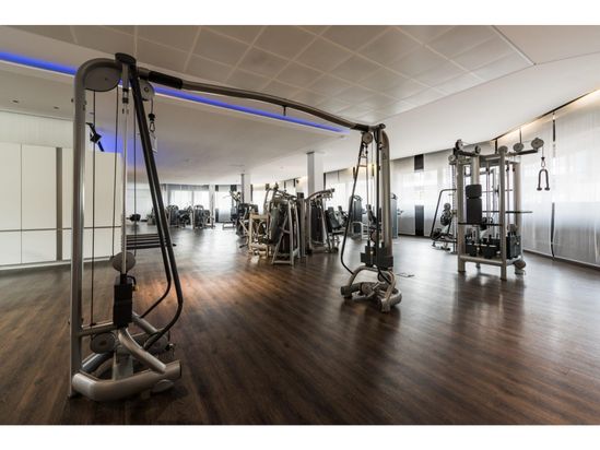 Adam Barner Prosports FZA GmbH