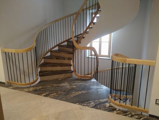 Sebastian Grießer Zimmerei und Treppenbau