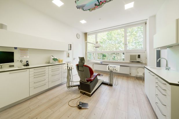 Zahnarzt Hornjak - Praxis im Rosensteinviertel Stuttgart