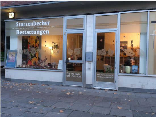Bestattungen Sturzenbecher - Bestatter Hamburg