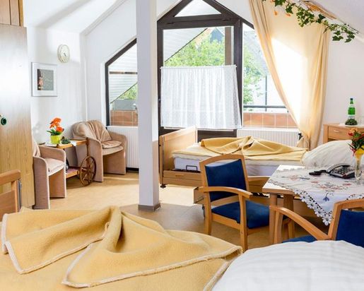 CURA SeniorenCentrum