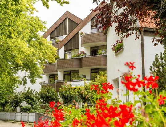 CURA SeniorenCentrum