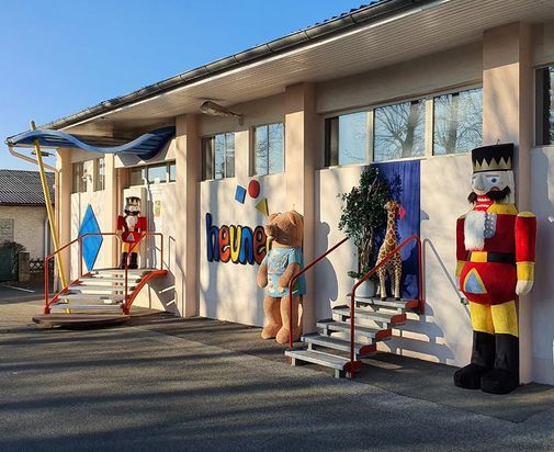 Heunec Plüschspielwaren