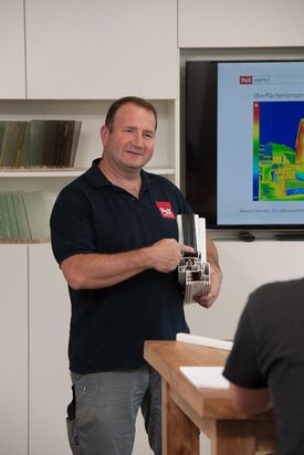 Vogel Glaserei-Fensterbau