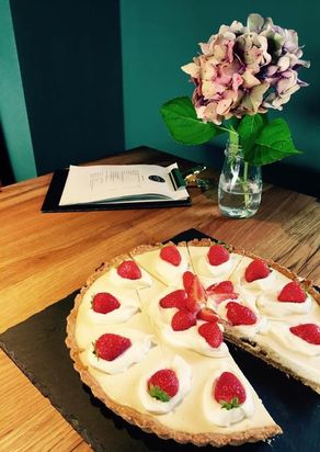 THE FRIDAY Cupping Room