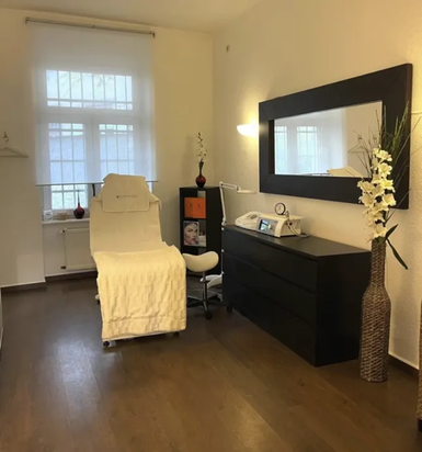 Spa.Five Lifecare Company