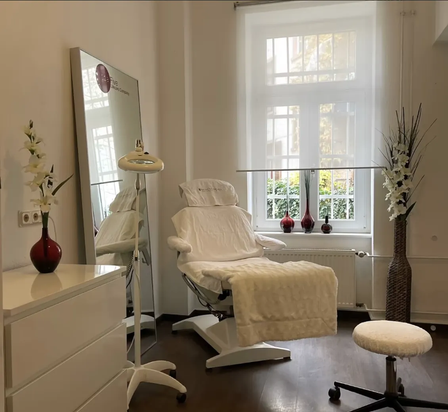 Spa.Five Lifecare Company