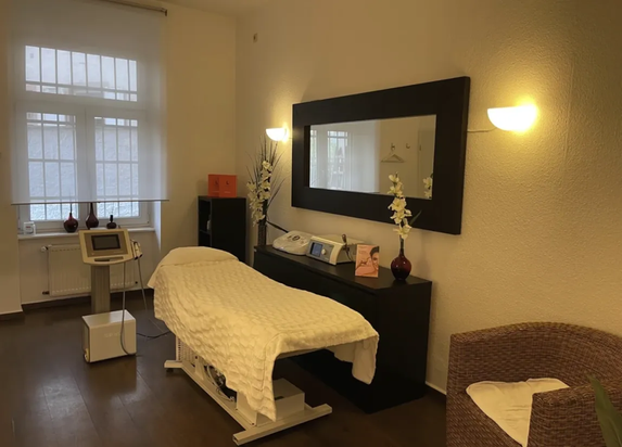 Spa.Five Lifecare Company