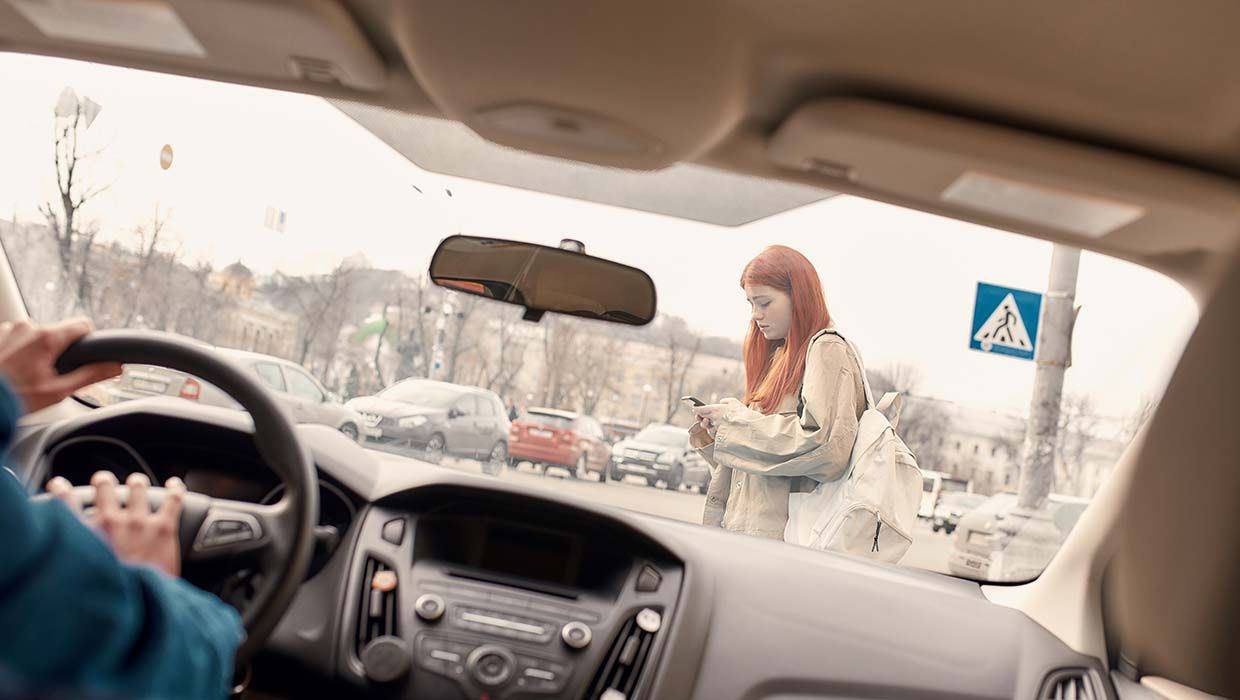 Zeugensuche nach Verkehrsunfall: Fußgänger angefahren