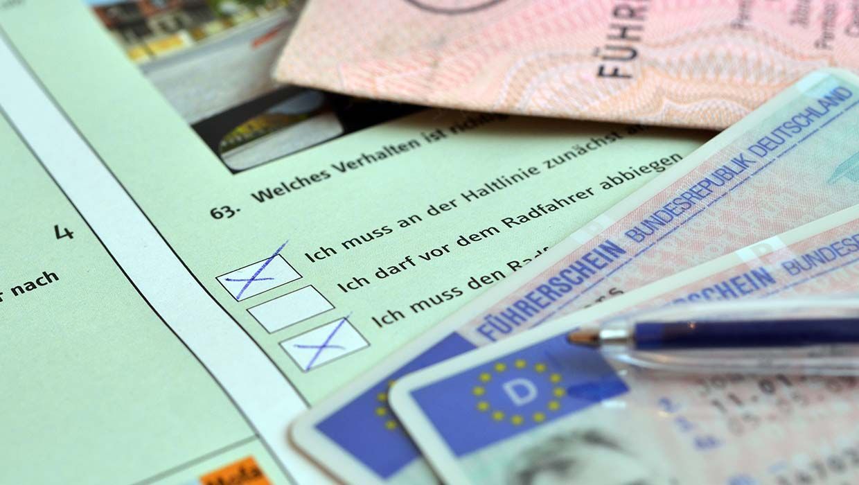 Alkoholisierter Pkw-Fahrer ohne Fahrerlaubnis in Zülpich gestoppt