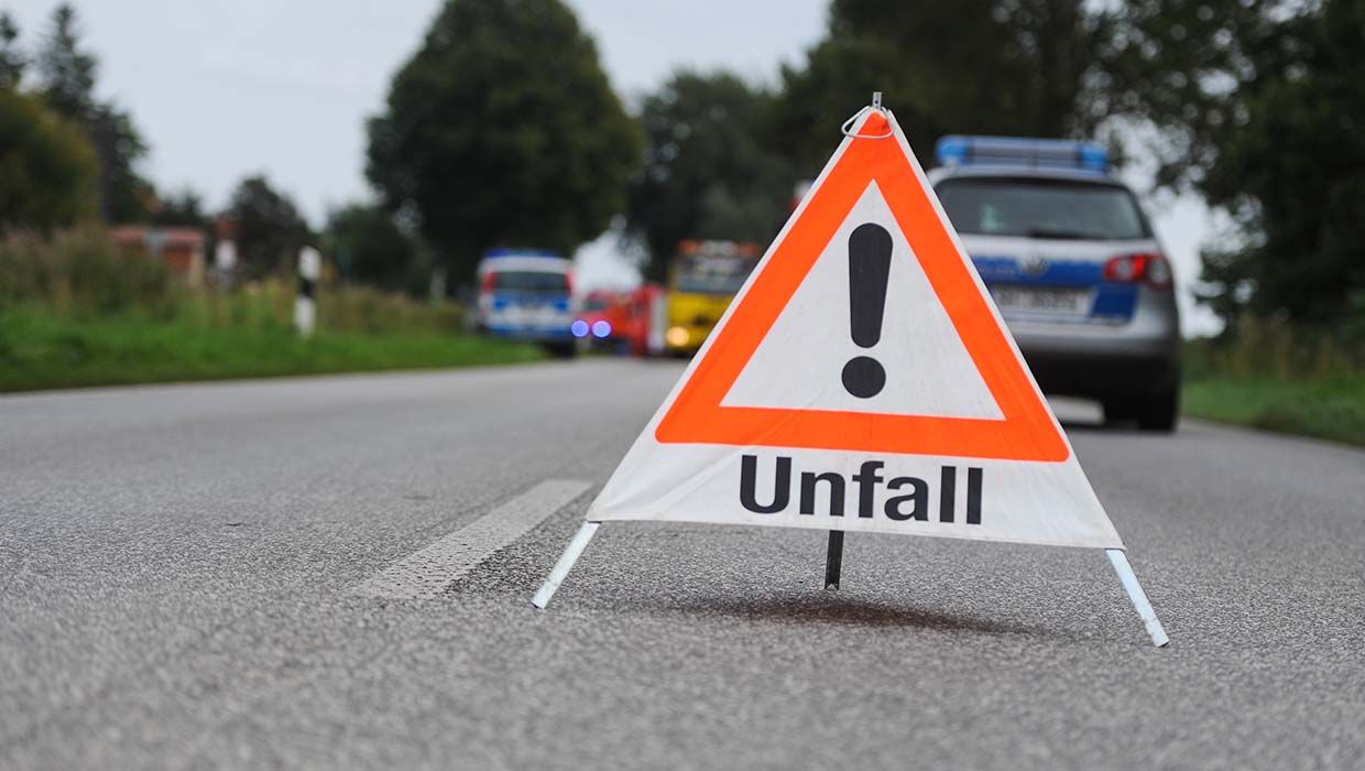 Polizei Jork sucht Unfallzeugen