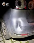 Der VW Golf Plus wurde vermutlich von einem anderen Fahrzeug gerammt. Zurück blieb eine Delle in der Heckstoßstange. Der Verantwortliche flüchtete.