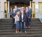 Kleve, Polizei, Verabschiedung Thomas Jäger, mit Ehefrau Judith Jäger, Landrat Christoph Gerwers, Bürgermeister Stadt Geldern Sven Kaiser, Abteilungsleiter Polizei Uwe Lottmann, Vertreter Direktionsleiter Gefahrenabwehr/Einsatz Werner Moors, Personalratsvorsitzender Michael van Zoggel, Gleichstellungsbeauftragte Birgit Preuß