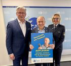 Polizei und die VerbundVolksbank OWL starten Kooperation gegen den Telefonbetrug