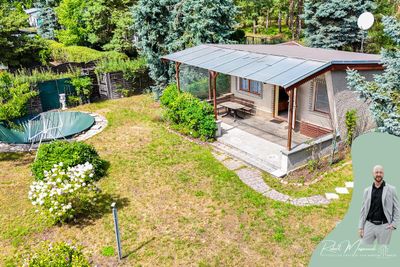 Ihr Naturidyll zum Entspannen – Bungalow mit Pool, Garten und Gästehaus