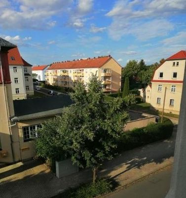 Helle  2-Raumwohnung mit großem Tageslichtbad