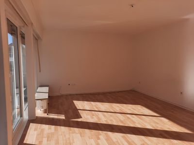 Attraktive Doppelhaushälfte in guter Wohnlage zu vermieten