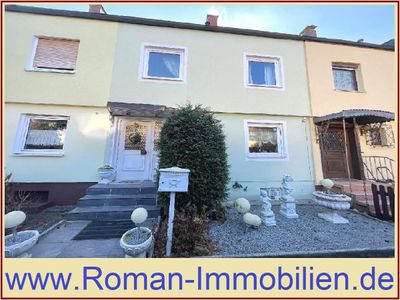Renovierungsbedürftiges Reihenmittelhaus in Nürnberg-Weiherhaus!