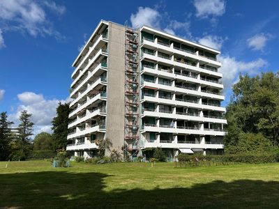 Freundliche 2-Zimmer-Erdgeschosswohnung in Bestlage von München Bogenhausen