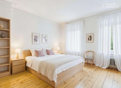 Helle Altbauwohnung in Top-Lage: Grenze Barmbek-Süd / Uhlenhorst