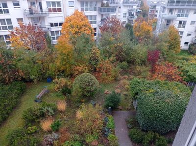 Hochwertige 3-Zi.-Wohnung mit Kamin, Balkon, EBK & TG-Stellplatz-provisionsfrei