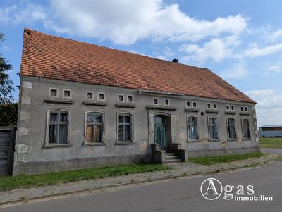 Vierseitenhof mit Geschichte und Potenzial