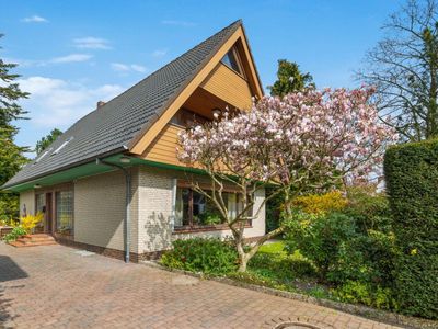 NEUER PREIS!! Charmantes Einfamilienhaus mit 5 Zimmern in zentraler + ruhiger Lage in Barmstedt