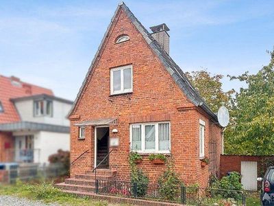 Erbbaurecht: Denkmalschutz: Kleines, gemütliches Einfamilienhaus in Lübeck - Siedlung Gärtnergasse