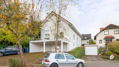 Schöne 2-Zimmer-Wohnung mit Balkon, Grün- & Blicklage von Privat. Am Schäfersberg-Niedernhausen