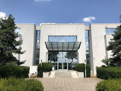 Modernes Büro- und Lagergebäude in DA-Arheiligen