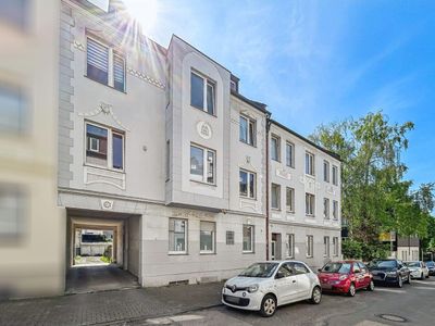 Zwei Mehrfamilienhäuser mit Garagenhof in ruhiger Seitenstraße von Gelsenkirchen-Buer