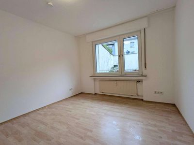 Frisch renovierte 2-Zimmer-Wohnung in ruhiger Lage