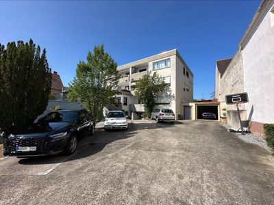 Helle 3-ZKB-Wohnung mit Balkon & Außenstellplatz – Gepflegter Zustand