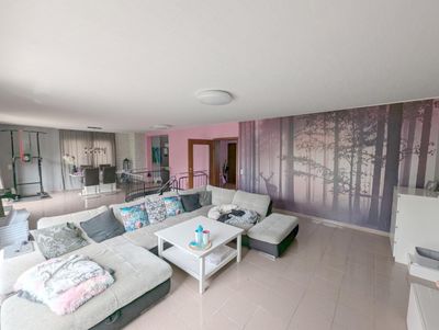 Hennef-Eulenberg: Viel Platz auf zwei Etagen – mit eigenem XXL-Garten