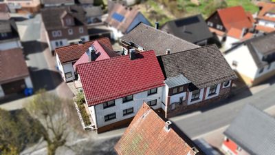 Raumwunder in ländlicher Idylle – Gaststätte mit Saal und Fremdenzimmern + separate Wohnung