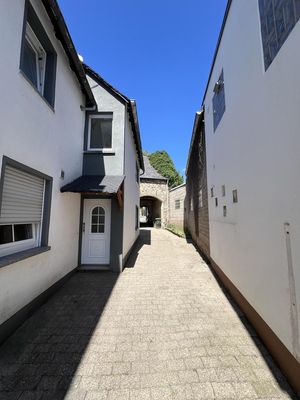 Kernsaniertes Einfamilienhaus mit Charme & Scheune