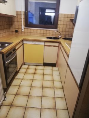 3.5 ZiWohnung EBK TLBad WCDusche GästeWC Erdgeschoss 74qm an Paar NR keine HTGar