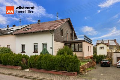 Sorry... leider reserviert. Attraktives Einfamilienhaus in Schwalbach – 147 m² Wohnfläche mit gr...