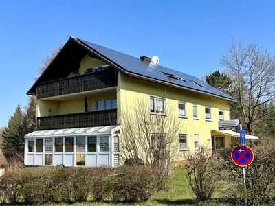 Renditestarkes Mehrfamilienhaus mit PV-Anlage + 3 Garagen - komplett vermietet! Optional mit weiterem Grundstück!
