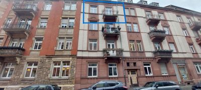 2 Zimmer Wohnung mit 2 Balkonen EBK und Balkonkraftwerk im charmanten Jugenstilhaus